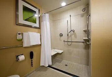 Courtyard By Marriott Mississauga Airport West Hotel
